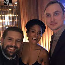 Television host and producer, actor. Late Night Berlin On Twitter Wie Die Orgelpfeifen Wurde Unsere Mutter Jetzt Sagen Das War Latenightberlin Mit Larseidinger Und Lary