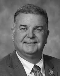 LONG, Steven Wayne [R]—(Dist. No. 37, Spartanburg Co.)—Businessman; resid-  ing in Inman; b. Apr. 14, 1994, in Greenville; s.