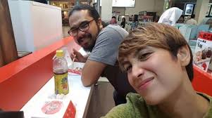 Perbedaan komputer jaman dulu dan sekarang juga bisa dilihat dari kegunaan. Selalu Peraga Beg Mewah Johan Dituduh Manjakan Isteri Mynewshub