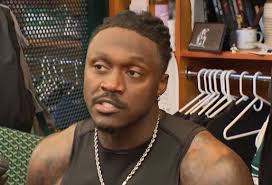 Tigers pull mild upset in district opener