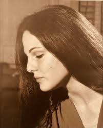 Elaine Wittman's Instagram, Twitter & Facebook