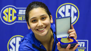 Men's Swimming & Diving