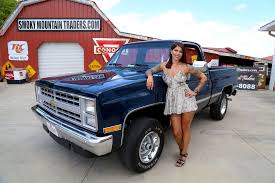 Image result for Traffic White 1987 Truck