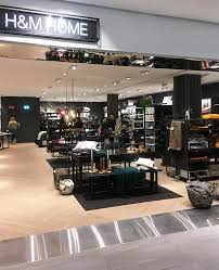 From fashionable clothing to stylish home decor, you'll find endless deals at h&m. Darum Solltest Du Die H M Home Abteilung An Der Bahnhofstrasse Zurich Besuchen