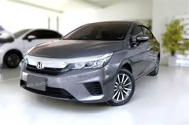 The popularity of this car has now reached its sixth stage and is now very popular as a sedan. 2020 Honda City To Be Shown In India On March 16 Autocar India