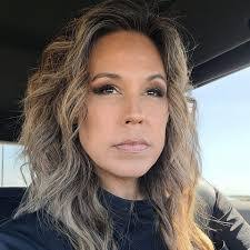 Jayne Lucas's Instagram, Twitter & Facebook