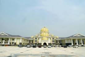 The istana negara malay for national palace is the official residence of the yang dipertuan agong the monarch of malaysia it is located along jalan tuank. Istana Negara Jalan Duta Abu Nuha Corner