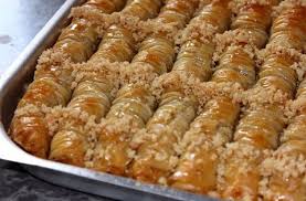 حلويات رمضان أصابع البقلاوة المبرومة باللوز سهلة و غير مكلفة و بطعم لذيذ Youtube Egyptian Food Ramadan Recipes Food