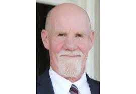 Mike Dass's Instagram, Twitter & Facebook