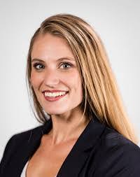 Andrea Robb's Instagram, Twitter & Facebook