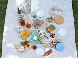 let s go on a picnic ピクニックへ行こう キナリノ ピクニック お菓子 ラッピング 弁当