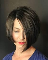 65 asymmetrical bob cuts that'll never go out of style. 19 Hottest Asymmetrical Bob Haircuts For 2021 For Women