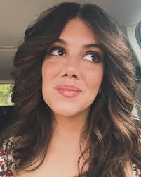 Sherry Ginsburg's Instagram, Twitter & Facebook