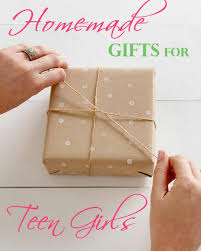 If you folded the bag to make it a rectangle, like a traditional bag, you may have to adjust the folds you made. How To Place Tissue Paper In A Gift Bag And Make It Look Good Holidappy