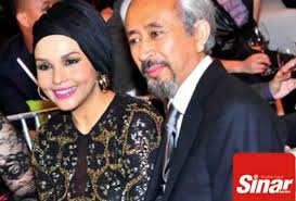 Suatu ketika dahulu, pelakon hairul azreen pernah menggelarkan dirinya sebagai captain hairul selepas menjuarai rancangan realiti fear factor bersama rakannya, gambit saifullah. Jefri Aduba De Janitor On Twitter 43 Selebriti Paling Muda Berkahwin Dengan Kerabat Vvip Ialah Azreen Manan Ketika Berusia 16 Tahun 44 Selebriti Paling Lama Simpan Rahsia Status Berkahwin Ialah Eja 10 Tahun