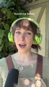 WOW you guys have blown this up more than I could ever dream 😭 IF I  ACTUALLY WON THIS I WOULD FREAK TF OUTTTT #jvke #openversechallenge #her  #annikawells #ifoundhim