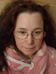 Edith Archer's Instagram, Twitter & Facebook