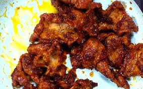 Setelah ayam sudah terlumuri bahan pelapis cair dan kering, panaskan minyak goreng. Resep Masakan Dari Kulit Ayam