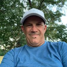 Any idea who owns the chelan car wash??