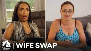 Women Are Seen, Not Heard' 😲 Wife Swap Sneak Peek - YouTube