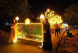 Takbiran idul fitri, takbir keliling pemkab siak menyambut hari raya idul fitri ratusan kendaraan bermotor padati jalan. Pemerintah Larang Takbir Keliling Pada Malam Idulfitri