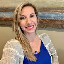 Kristina Endicott's Instagram, Twitter & Facebook