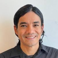 Carlos Yi's Instagram, Twitter & Facebook