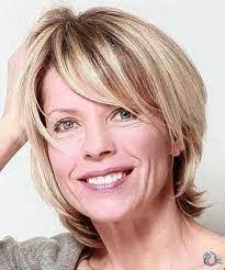 Wer dünnes haar hat weiß. 20 Neueste Bob Frisuren Fur Frauen Uber 50 Kurzhaarschnitt Fur Feines Haar Kurzhaarfrisuren Haarschnitt