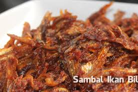 Masak sambal hingga air menyusut dan sambal menjadi kental. Resipi Ikan Masak Sambal Asap Dapur