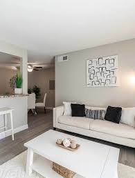 Collins Crossing Apartments: Carrboro Apartments