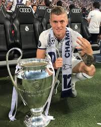 Toni kroos and his pregnant wife jessica farber attend the mutua madrid open at caja magica featuring: Toni Kroos Bio Net Worth Salary Married Wife Nationality Age Birthday Height Family Parents Siblings Teams Played Wiki Awards Kids Wikiodin Com