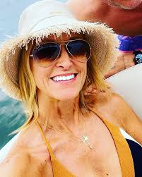 Please wish this gorgeous girl a HAPPY BIRTHDAY 🥳🎉!