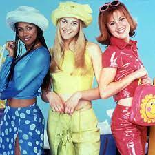 Now she's learning that when it comes to love, she's clueless. Clueless Tv Series Reboot With A Mystery Twist In The Works