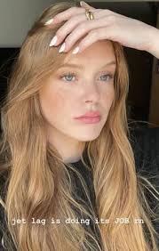 Amber Gresham (amberfaye23)