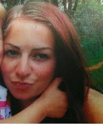 Jun 11, 2021 · une alerte enlèvement avait rapidement été diffusée et d'importants moyens policiers avaient permis de la retrouver cinq jours plus tard avec sa mère en suisse. L Alerte Enlevement Declenchee Pour Retrouver Mia 8 Ans Enlevee Dans Les Vosges