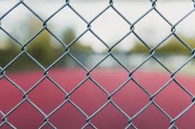On top of that, you'll need to factor in the cost of the installation, which is around £5 to £15 per foot. 2021 Cost To Install A Chain Link Fence Chain Link Fence Prices