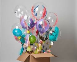 Hoy vamos a hacer con bolsas de papel las sorpresas del cumpleaños. La Caja Sorpresa De Diverxioon Mensajes Divertidos Y Originales