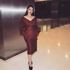 She is the first daughter of three siblings. Susulan Video Seksi Izara Aishah Mohon Maaf Pada Peminat Tempatan Hiburan Trending Cari Infonet