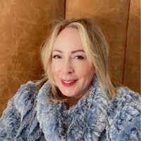 Barbara Buzzell's Instagram, Twitter & Facebook