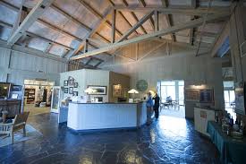 Lobby Peaks Of Otter Lodge Blue Ridge Parkway Va Blue Ridge Parkway Blue Ridge Lakeside Lodge