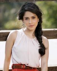 Nushrat Bharucha Age Biography Height Net Worth Family Facts Sometimes credited as nushrratt bharuccha)1 is an indian born in a dawoodi bohra family in bombay (mumbai), bharucha's father, tanvir, is a businessman.