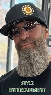 It's FriYay! Free pool and Karaoke hosted by Chris DeLeon Sr. starts at 7 pm