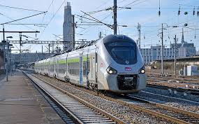 The fastest trains from marseille to bordeaux take around 5 hours and 37 minutes, covering a distance of approximately 504 kilometres. Intercite Trains In France All Trains Best Price Happyrail