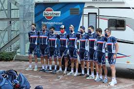 L'équipe de france masculine de fleuret a remporté ce dimanche la médaille d'or par équipes. Le Maillot De L Equipe De France Olympique Devoile Actualite Directvelo
