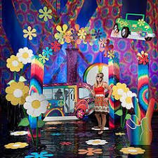 You will love our scene setters which will transform your room into a different place and time. 60 S Party Ideas