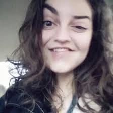 Danielle Dandrea's Instagram, Twitter & Facebook