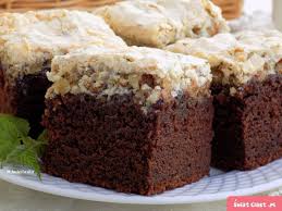 Murzynek Na Kwasnym Mleku Z Powidlami I Beza Orzechowa Food Culinary Recipes Food And Drink