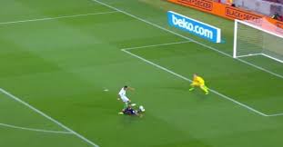 Pity about the tackle of course. Barcelona Defeat Real Betis 2 0 With Javier Mascherano Leading The Way