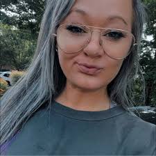 Best nail salons in Franklin for simple designs?