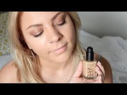 Nars claims that sheer matte will control oil all day while leaving your skin looking and feeling silky soft, smooth, and radiant. Review Nars Sheer Glow Foundation Youtube